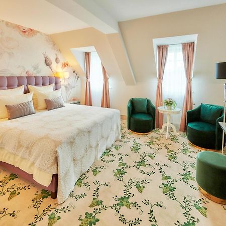Weinromantikhotel Richtershof Mulheim an der Mosel Eksteriør billede
