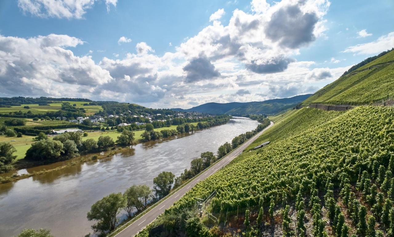 Weinromantikhotel Richtershof Mulheim an der Mosel Eksteriør billede